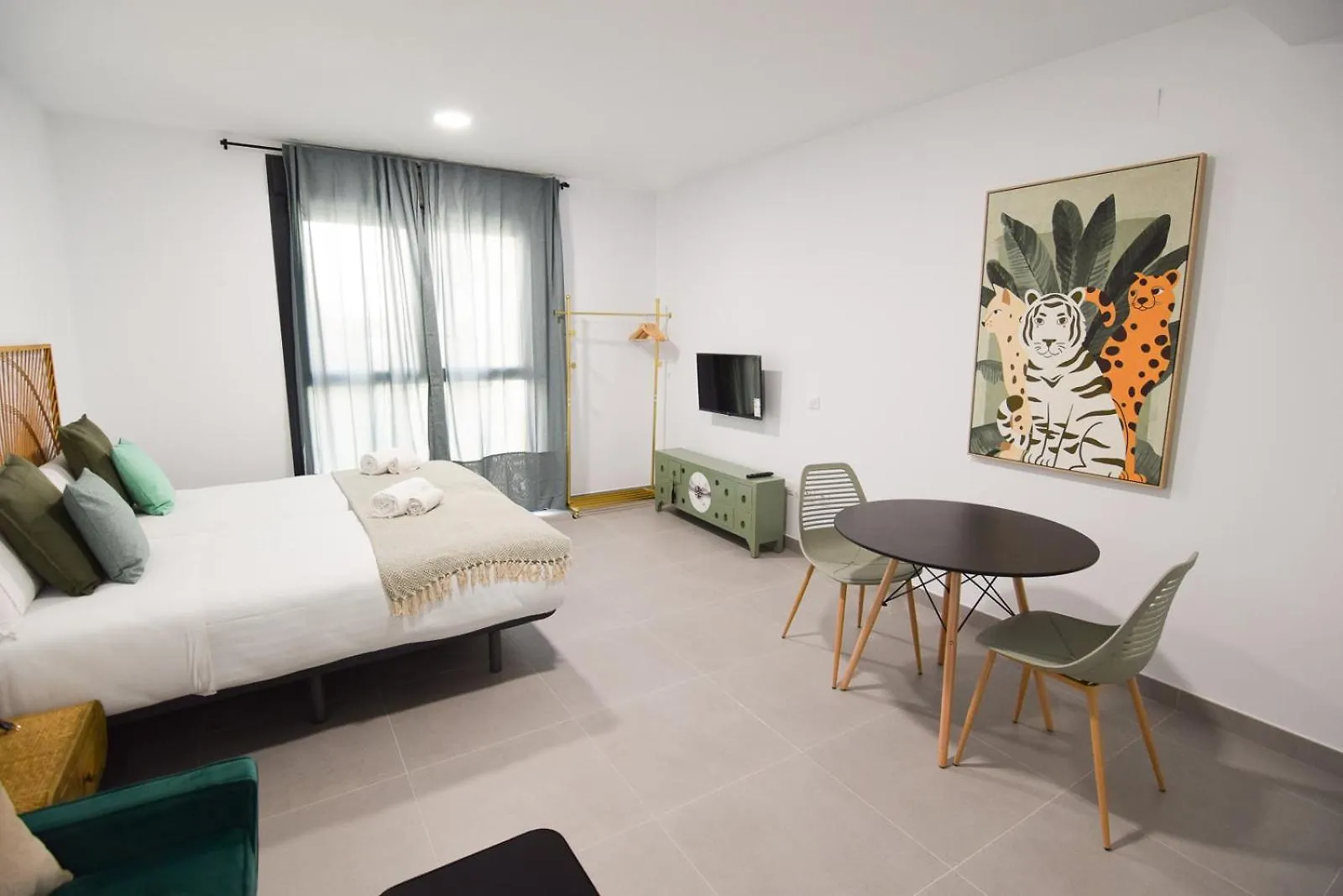 Letmalaga Gazules Apartment  Malaga